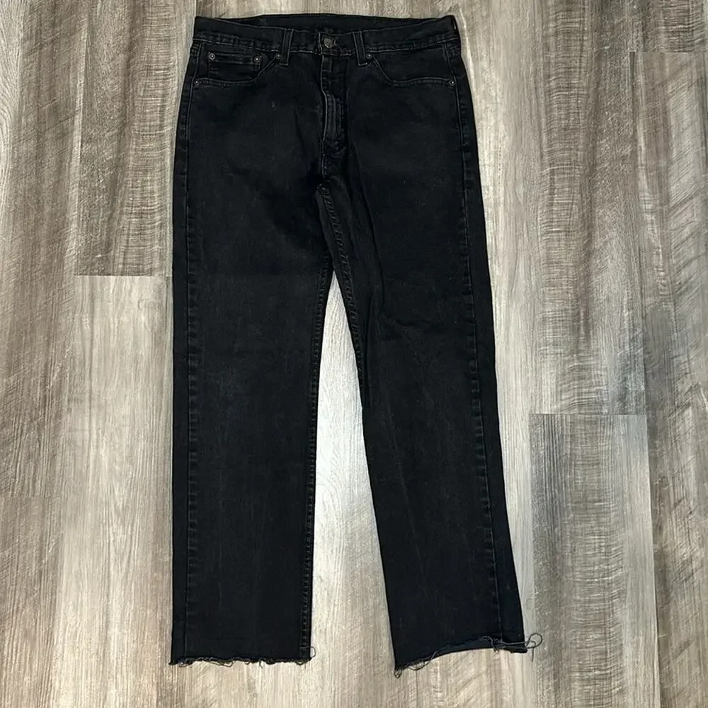 Levi’s 505 Straight Fit Jeans - 33